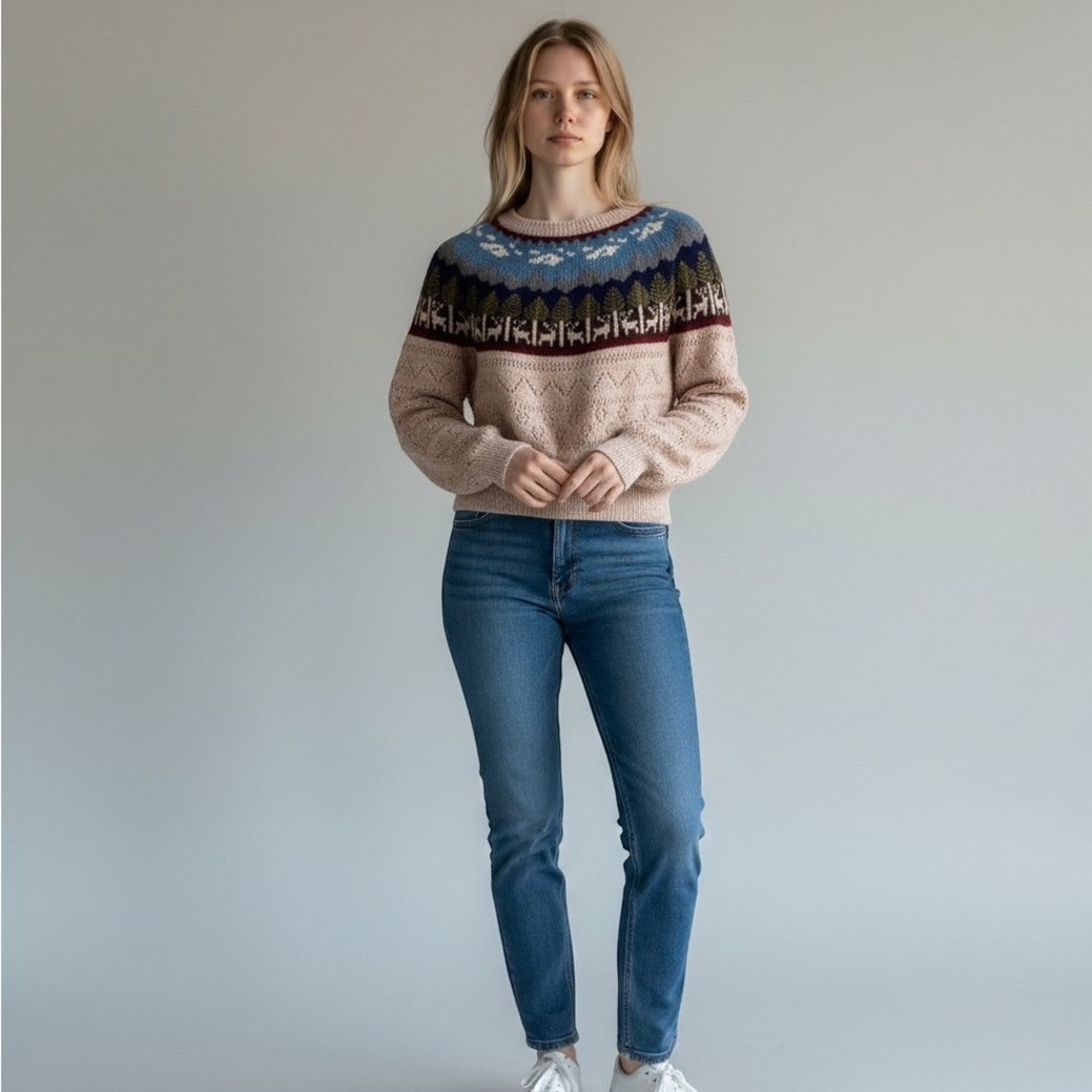 Unbranded Women's Fair Isle Reindeer Scenic Knit Crewneck Sweater Tan Multi
Sz S